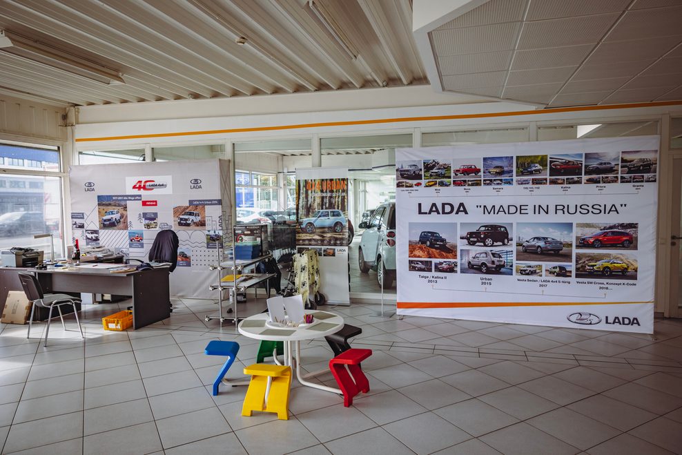LADA