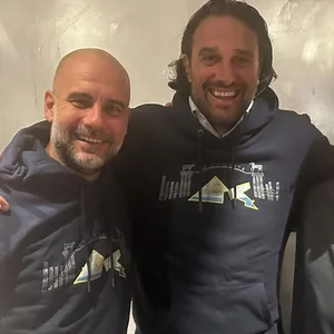 Pep Guardiola neben Luca Toni