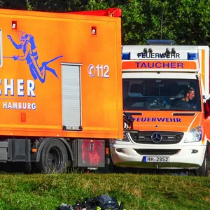Feuerwehreinsatz am Bramfelder See – Leiche geborgen