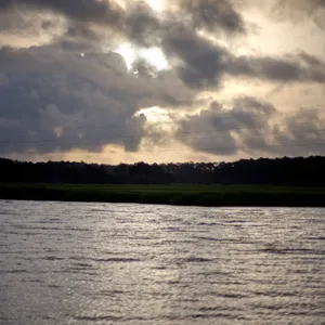 Sonnenaufgang über Sapelo Island.
