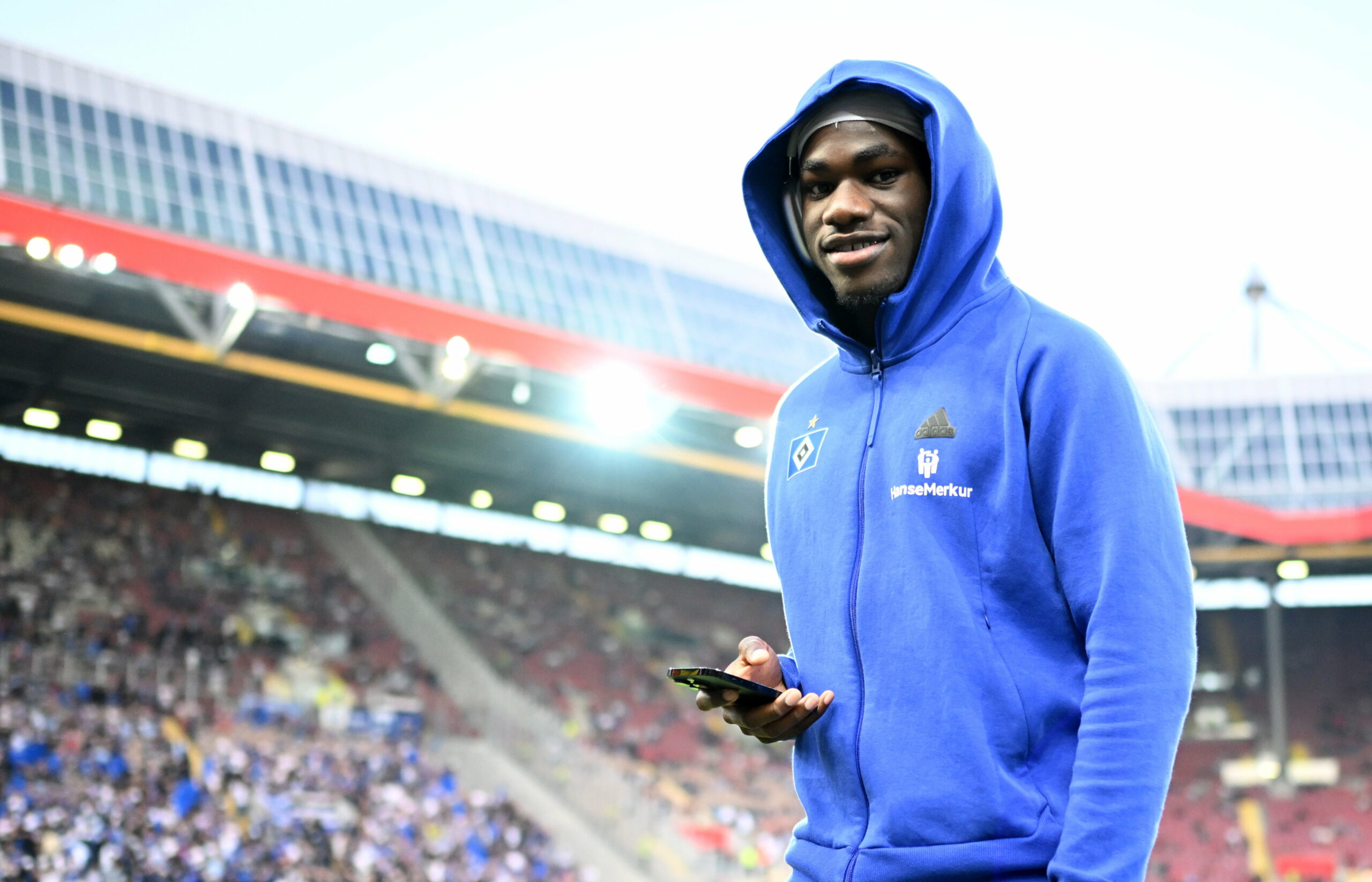 Acht Profi-Einsätze beim HSV gab es in dieser Saison bereits für Fabio Baldé. Nun durfte der Stürmer erstmals im Nationalteam ran.