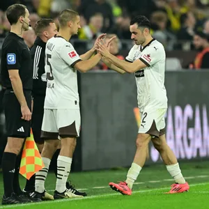 Adam Dzwigala wird in Dortmund eingewechselt