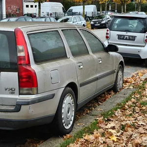 Abgemeldete Schrottautos