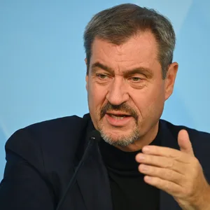 Ministerpräsident Markus Söder auf einer Pressekonferenz.