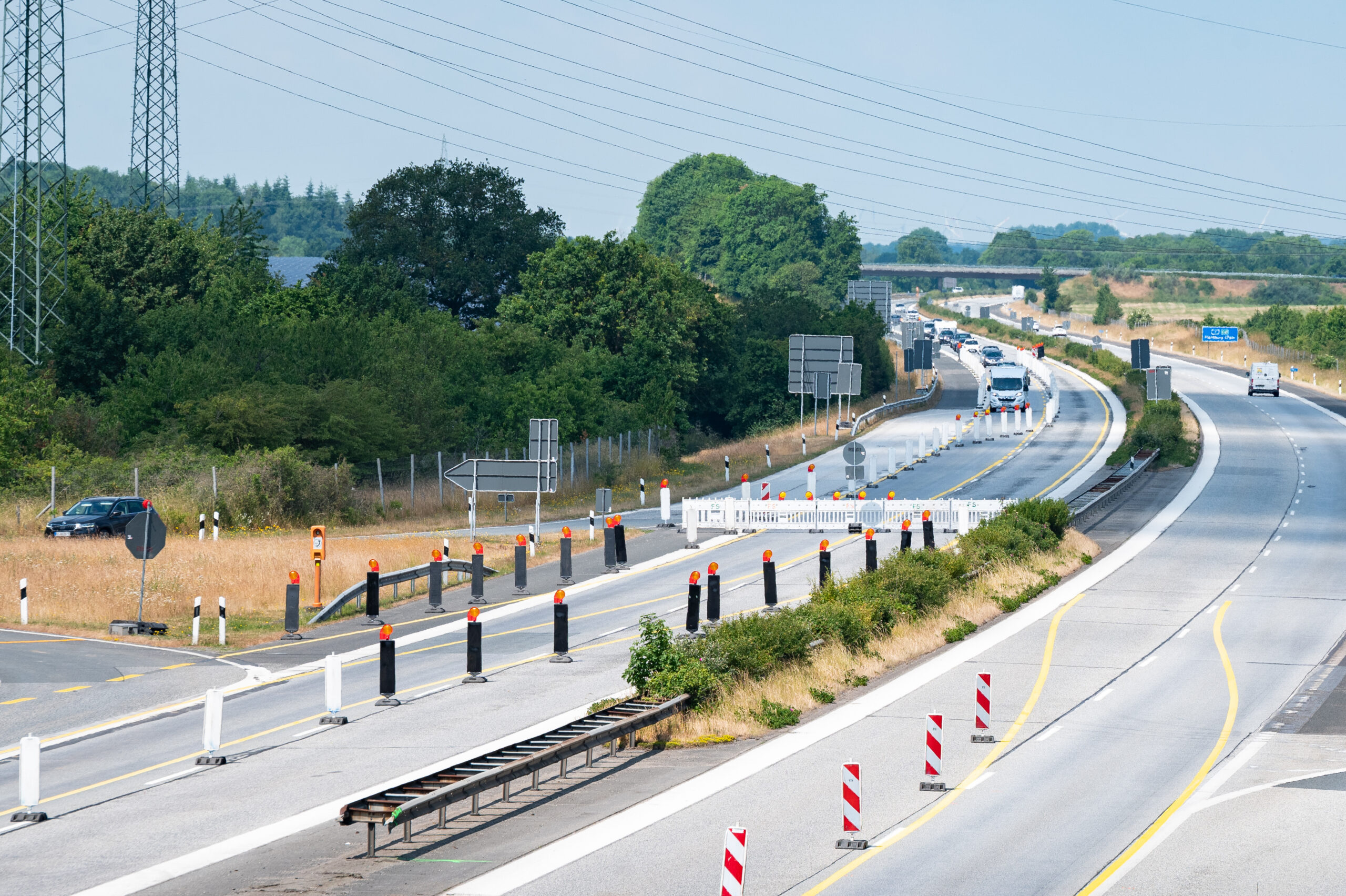 Die Autobahn 7 ist an der Abfahrt Owschlag gesperrt.