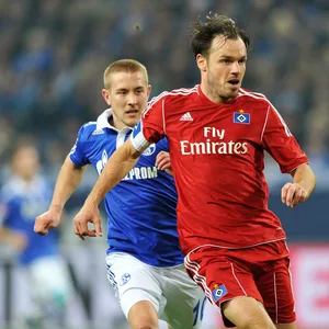Zwei von 27, die sowohl für den HSV und auch Schalke spielten: Heiko Westermann (r.) und Lewis Holtby.