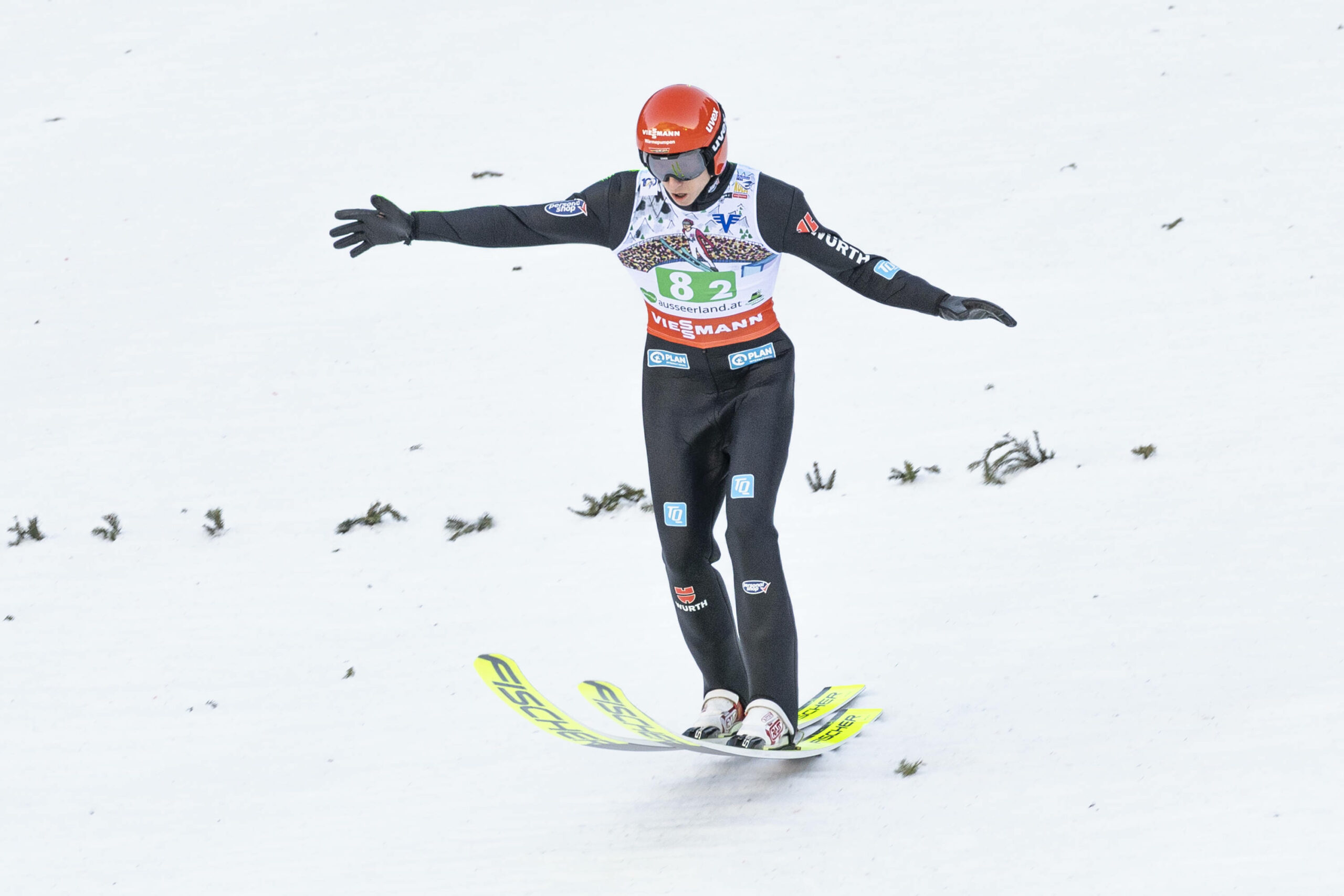 Karl Geiger landet bei Skisprung-WM