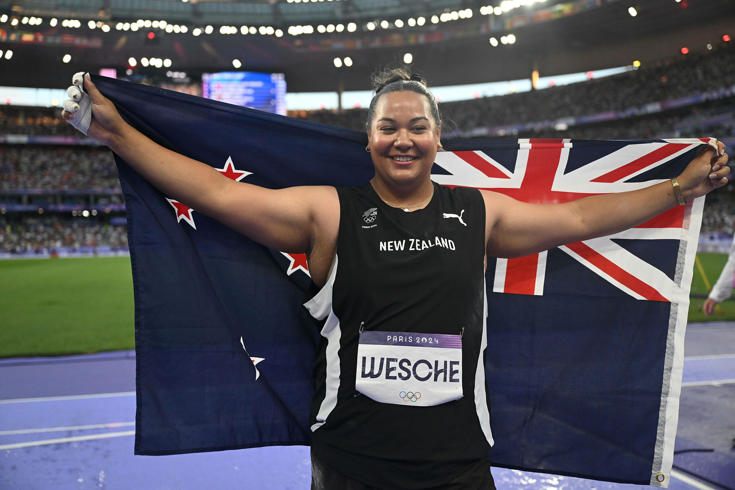 Neuseeland jubelte bei Olympia, wie hier Maddison-Lee Wesche über Silber im Kugelstoßen, über die erfolgreichsten Spiele des Landes.