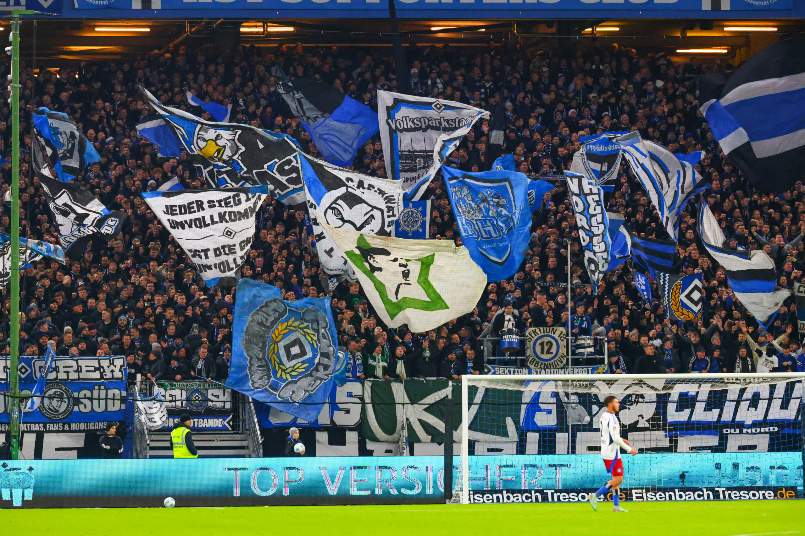 HSV-Fans auf der Nordtribüne