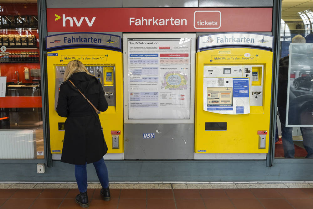 Ein Fahrkartenautomat des HVV (Symbolbild)