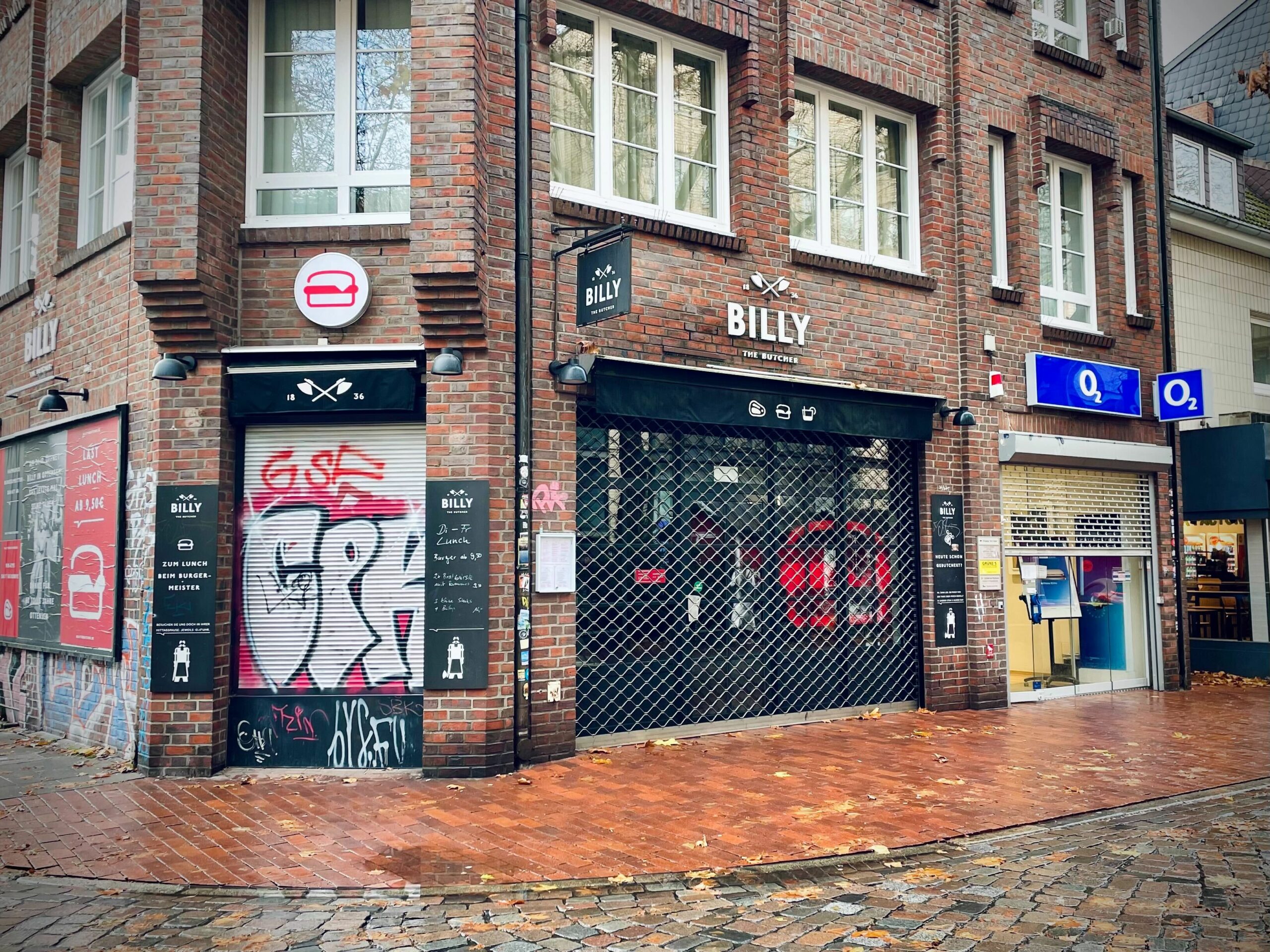 Der Laden „Billy the Butcher“ mit heruntergelassenen Rollläden. Ab dem 25. Dezember ist der Laden offiziell zu.