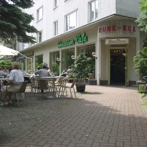 Ein Eck-Lokal im Retro-Stil