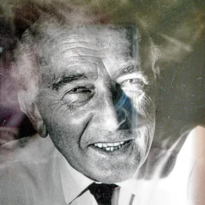 Dr. Wilhelm Bayer