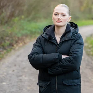 Hanna (23) ist auf Borkum aufgewachsen. Sie erinnert sich noch gut an die Tradition des „Klaasohm“.