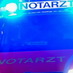 Fußgänger überquert A1 bei Stillhorn und wird von Auto erfasst. Tot