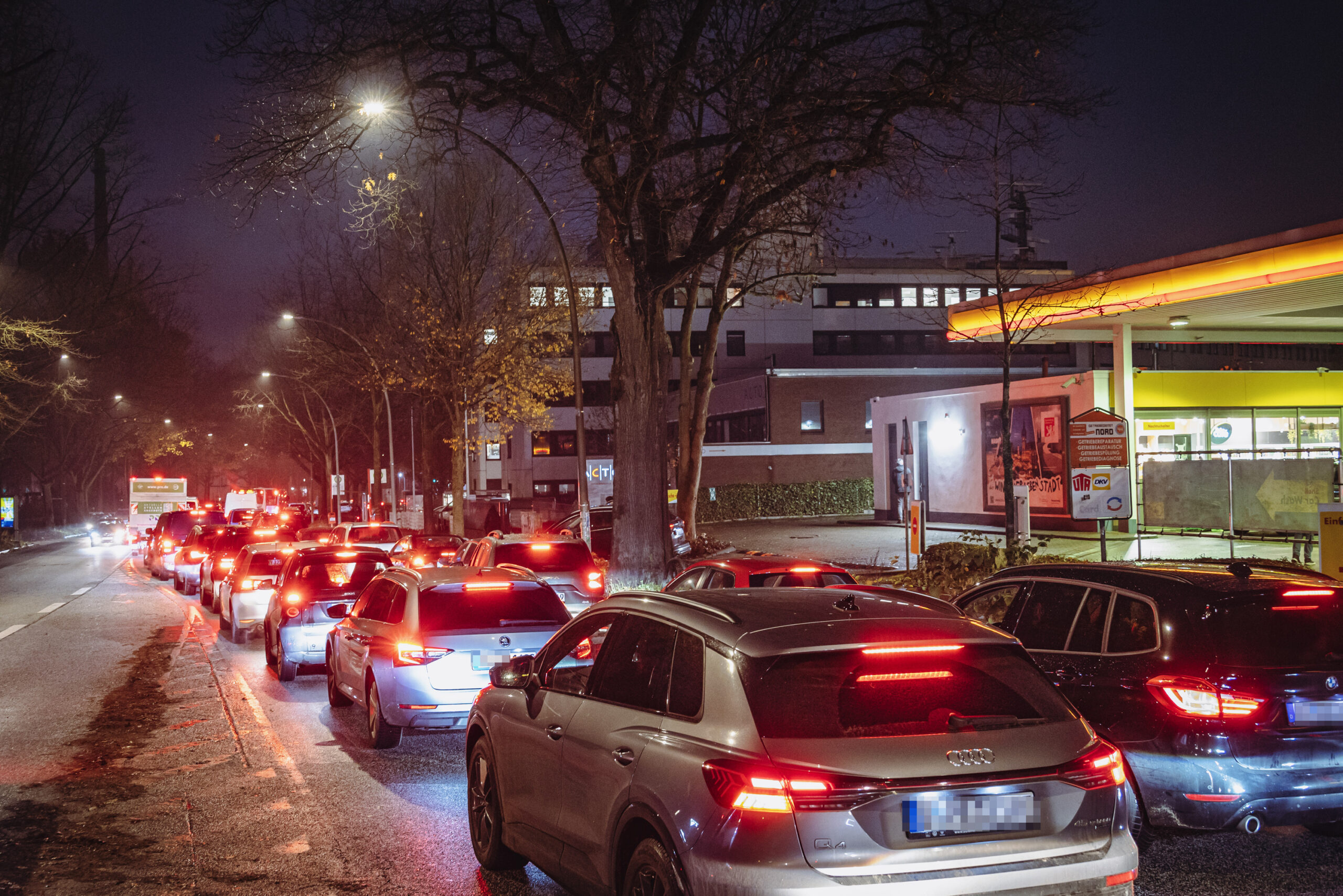 Rückstau Behringstraße