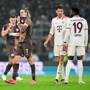 Jackson Irvine ist enttäuscht nach dem Bayern-Spiel