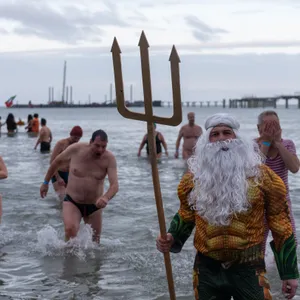Neujahrsbaden in Prerow
