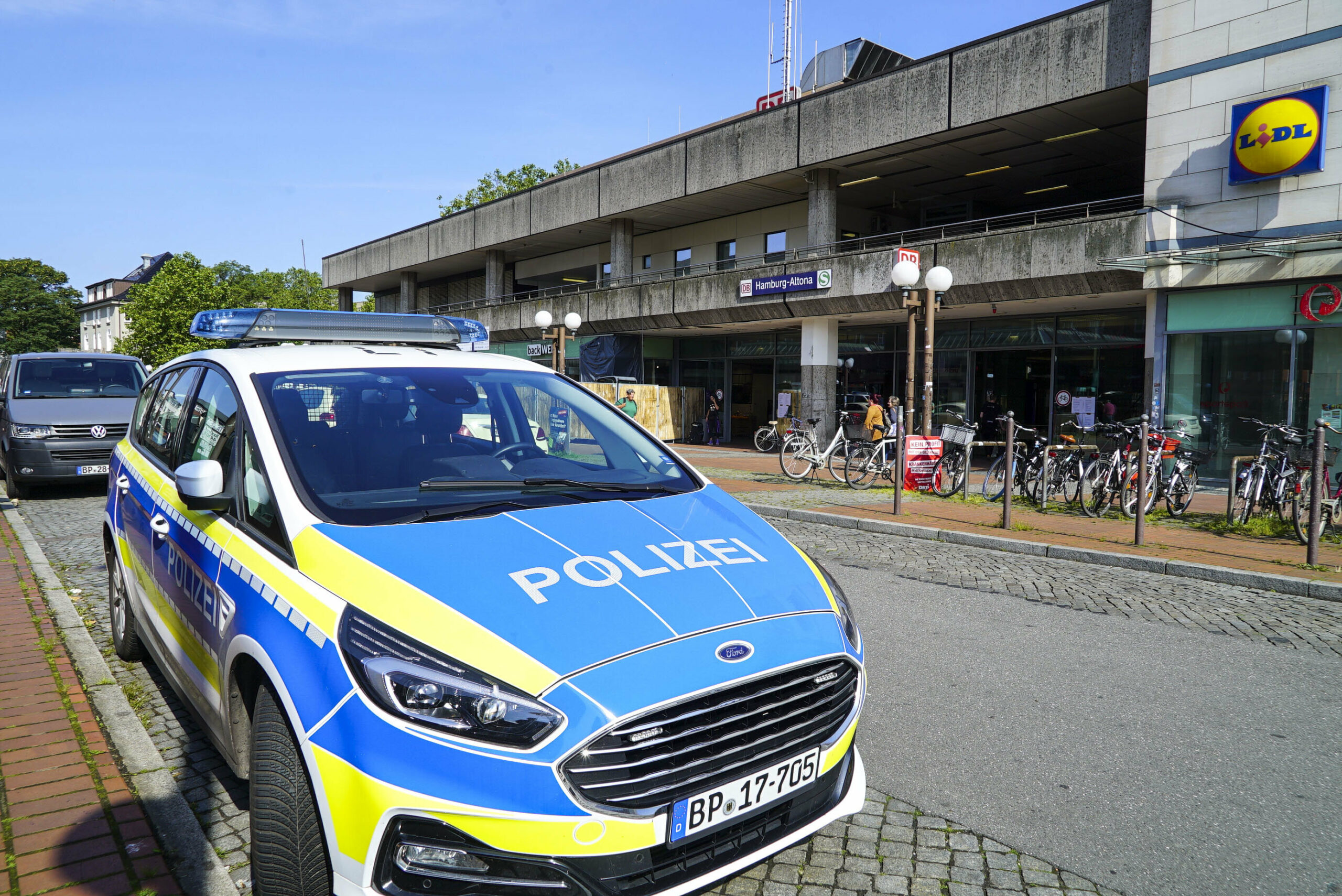 Bundespolizei am Bahnhof Altona. (Symbolfoto)