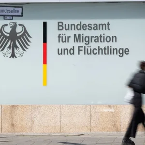 Bundesamt für Migration von außen