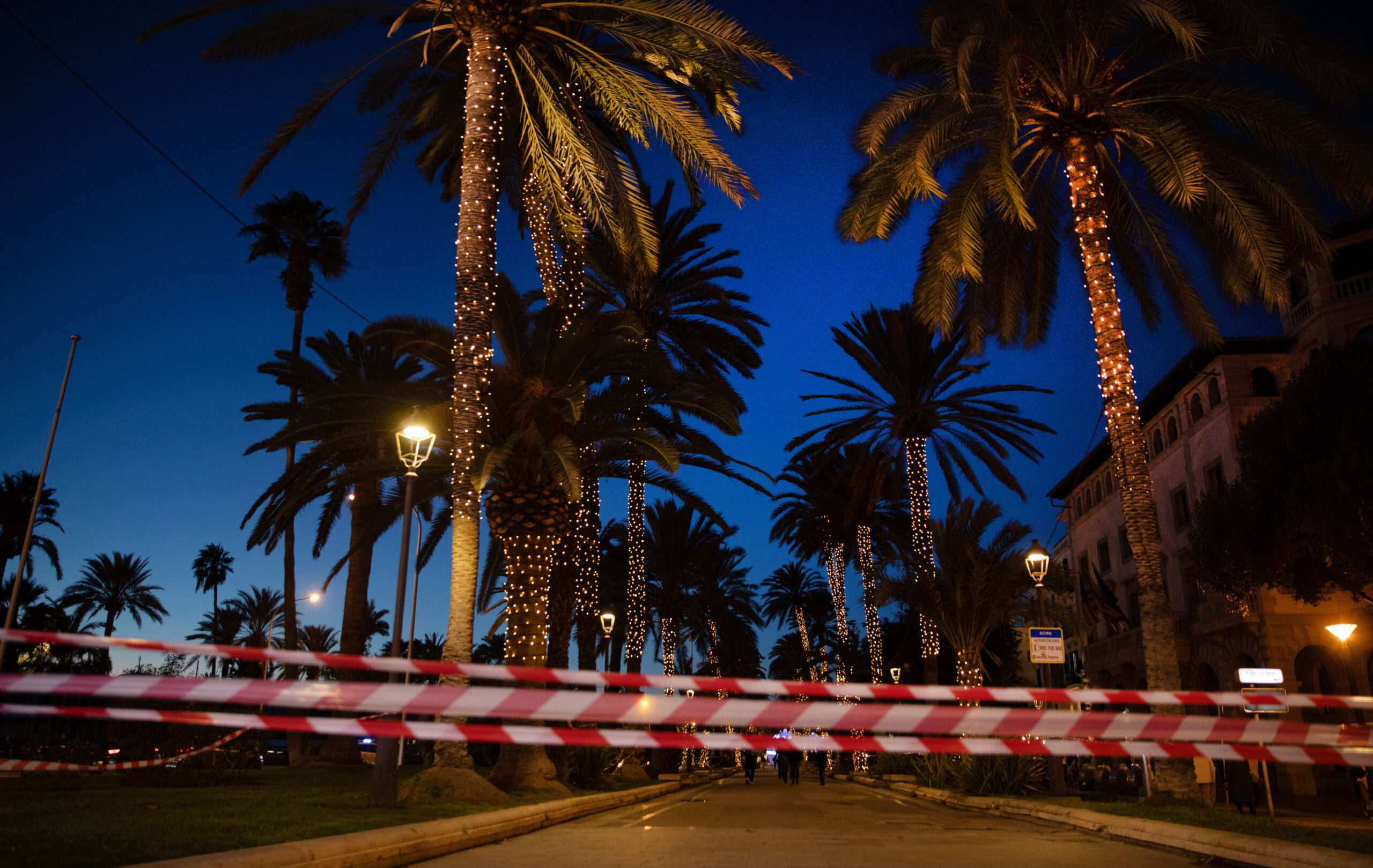 Eine abgesperrte Straße in Palma (Symbolbild).