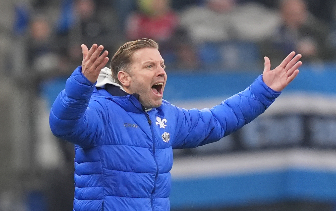 Darmstadt-Trainer Florian Kohfeldt im Spiel gegen den HSV