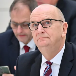 Dietmar Woidke (SPD) will mit dem BSW zusammen eine Landesregierung bilden.