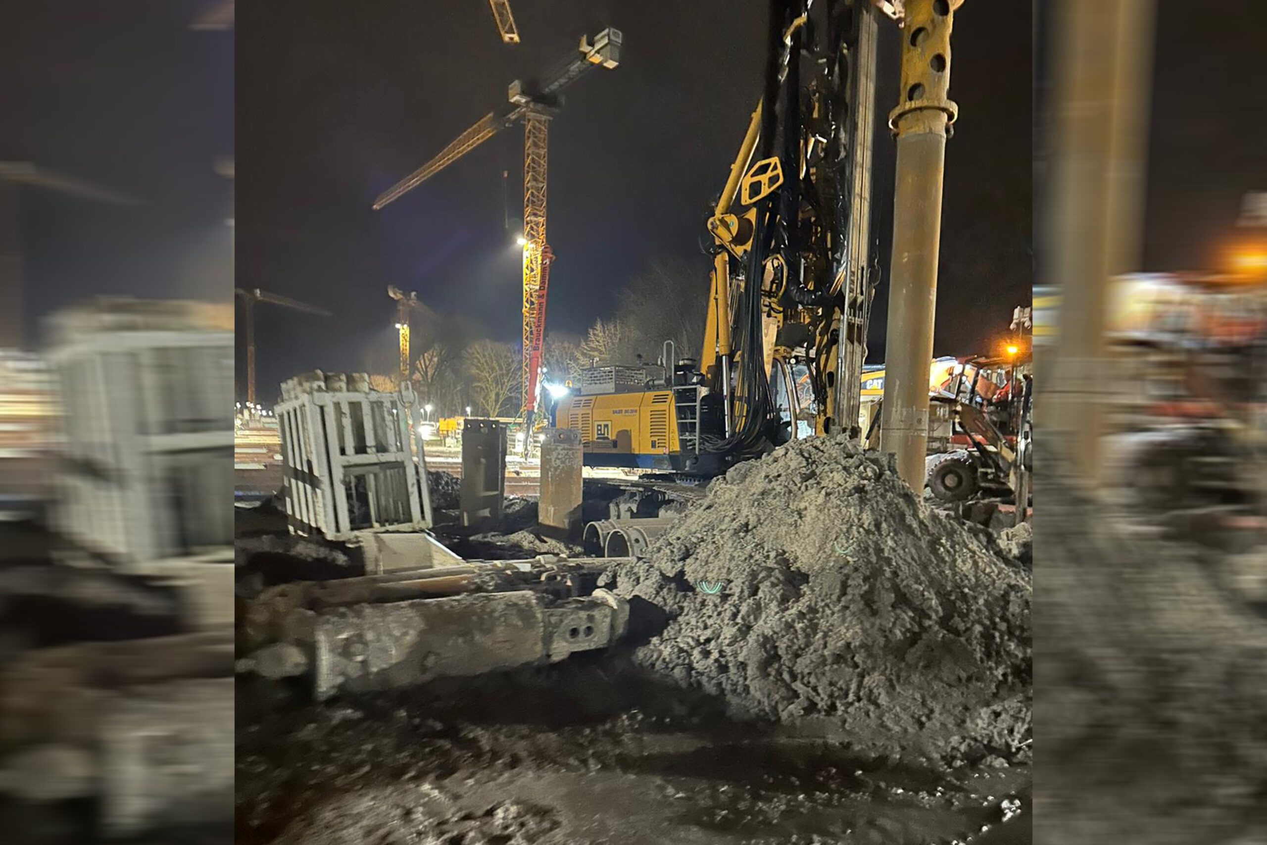 Unfall an U4-Baustelle in Horn: Der Mann soll zwischen dem Bohrgerät und einem Rohr eingeklemmt worden sein.