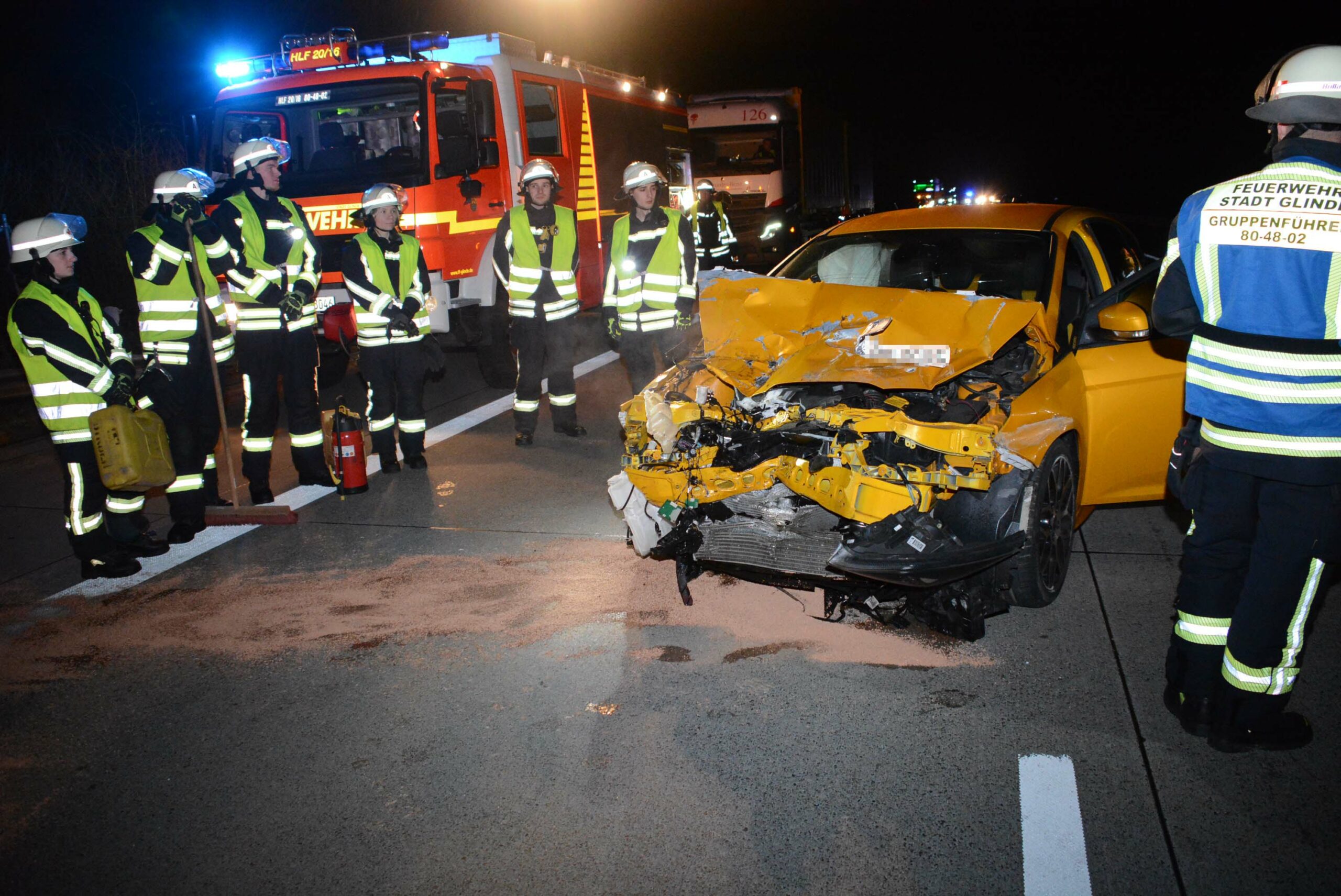 Schwerer Unfall auf A24 bei Hamburg – Fahrer in Lebensgefahr