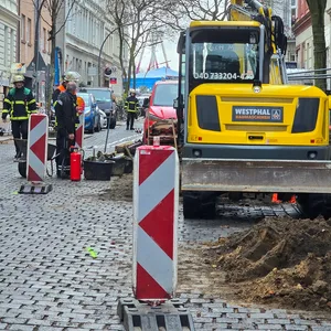 Gasleitung abgerissen. Wohnhaus auf St. Pauli wegen Explosionsgefahr geräumt