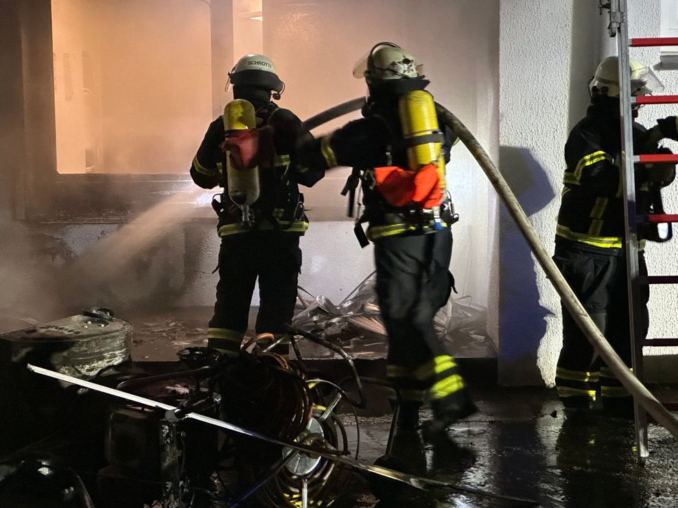 Auch nach Tonndorf rückte die Feuerwehr an Silvester aus.