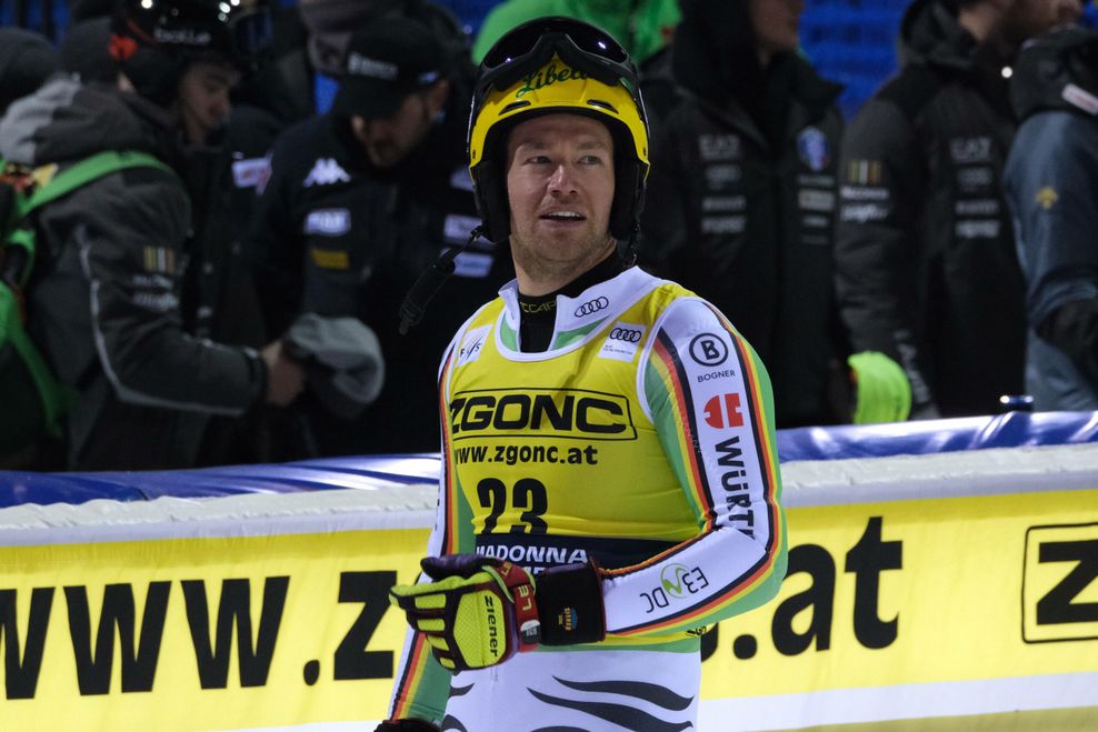 Sebastian Holzmann im Ski Dress