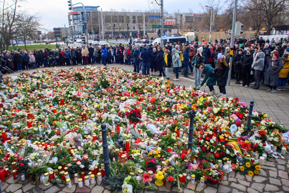 Blumen auf dem Magdeburger Weihnachtsmarkt