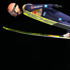 Pius Paschke beim ersten Springen der Vierschanzentournee in Oberstdorf
