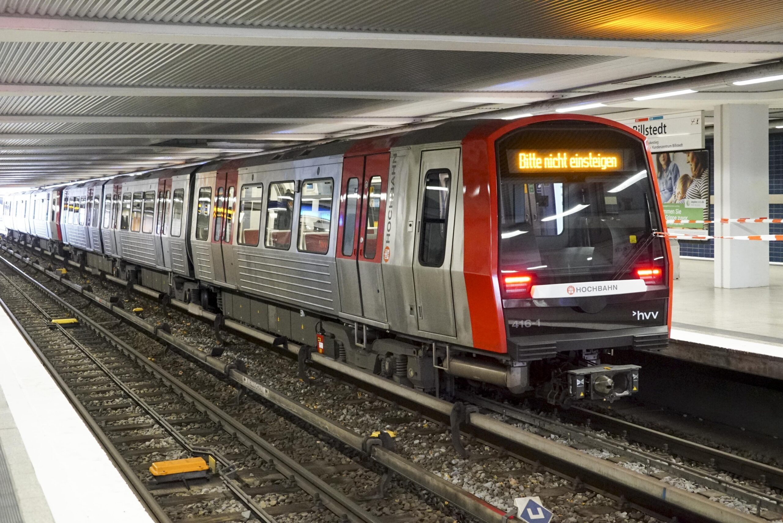 Eine U-Bahn im Bahnhof Billstedt (Symbolbild)