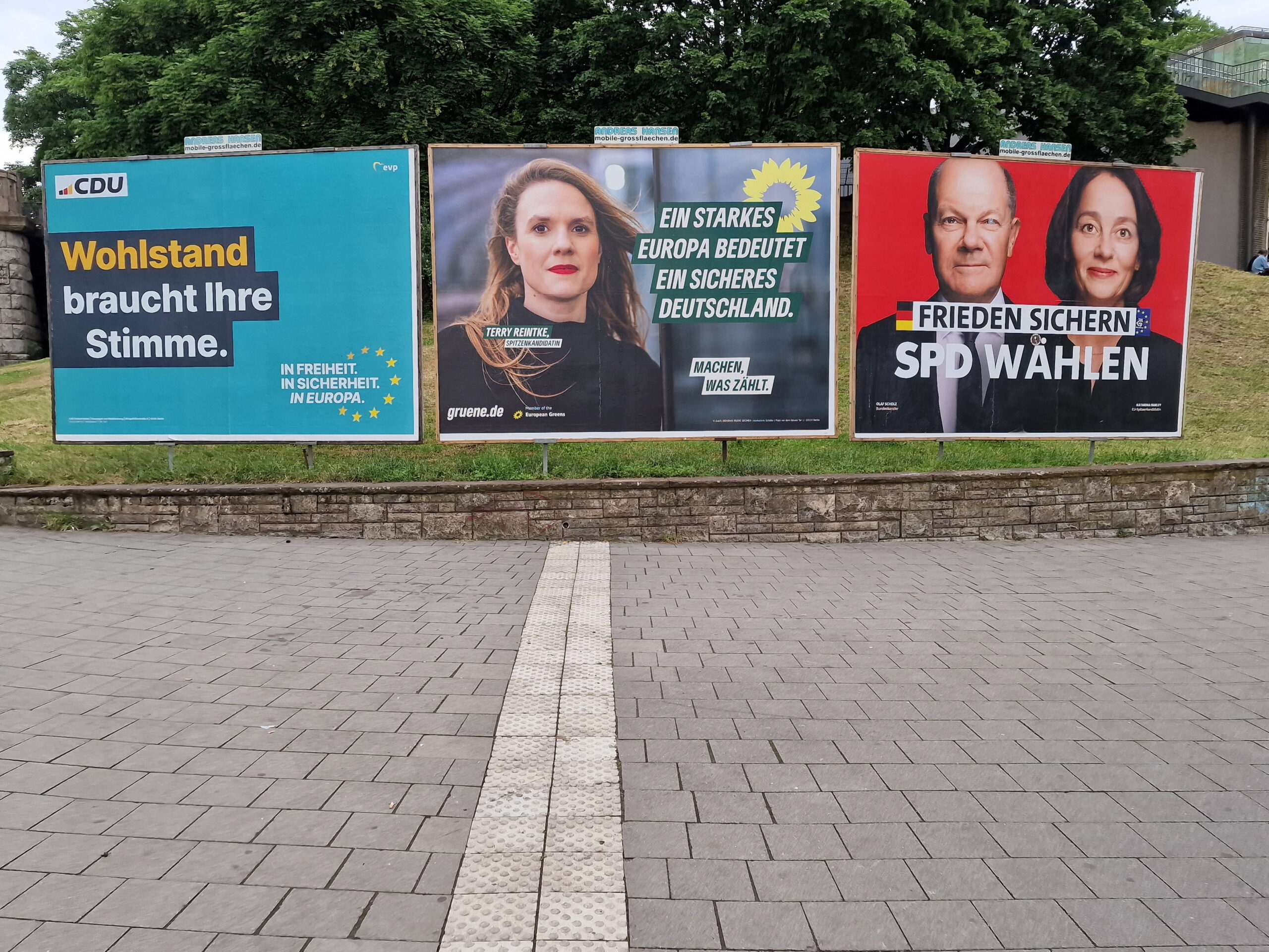 Wahlplakate