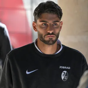Eren Dinkci beim Spiel Werder gegen Freiburg