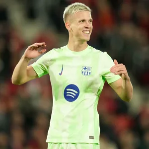 Dani Olmo ärgert sich
