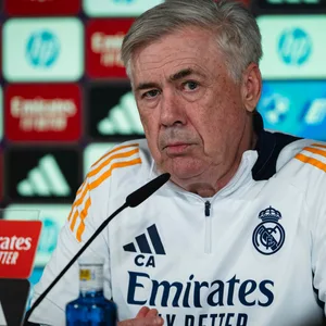 Real-Trainer Carlo Ancelotti auf der Pressekonferenz