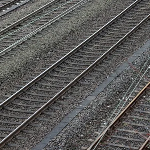 Eine alte Bahnstrecke könnte schon bald wieder in Betrieb gehen. (Symbolbild)