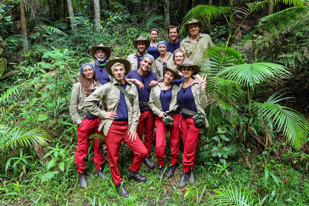 Die Dschungelstars stehen im australischen Dschungel.