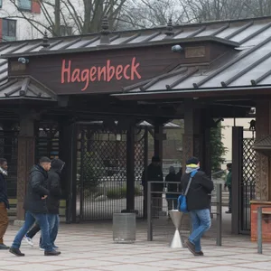 Der Eingang des Tierpark Hagenbeck im Winter 2016