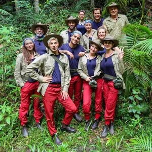 Brisbane: Die Dschungelstars Lilly Becker (v. l.), Pierre Sanoussi-Bliss, Sam Dylan, Maurice Dziwak, Timur Ülker, Edith Stehfest, Anna-Carina Woitschack, Alessia Herren, Jörg Dahlmann, Nina Bott, Yeliz Koc, Jürgen Hingsen stehen zum Start der RTL-Realityshow „Ich bin ein Star - Holt mich hier raus!“ im australischen Dschungel.
