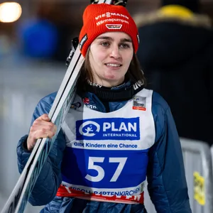Skispringerin Selina Freitag in Garmisch-Partenkirchen