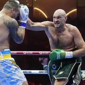 Tyson Fury boxt gegen Oleksandr Usyk