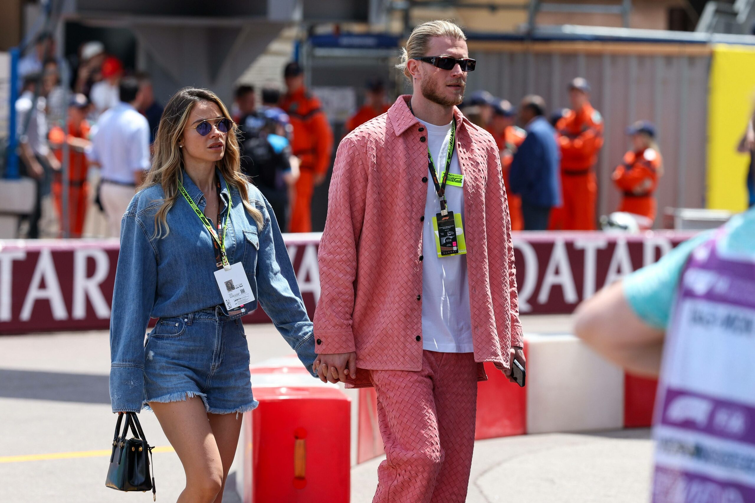 Loris Karius Hand in Hand mit seiner Freundin Diletta Leotta