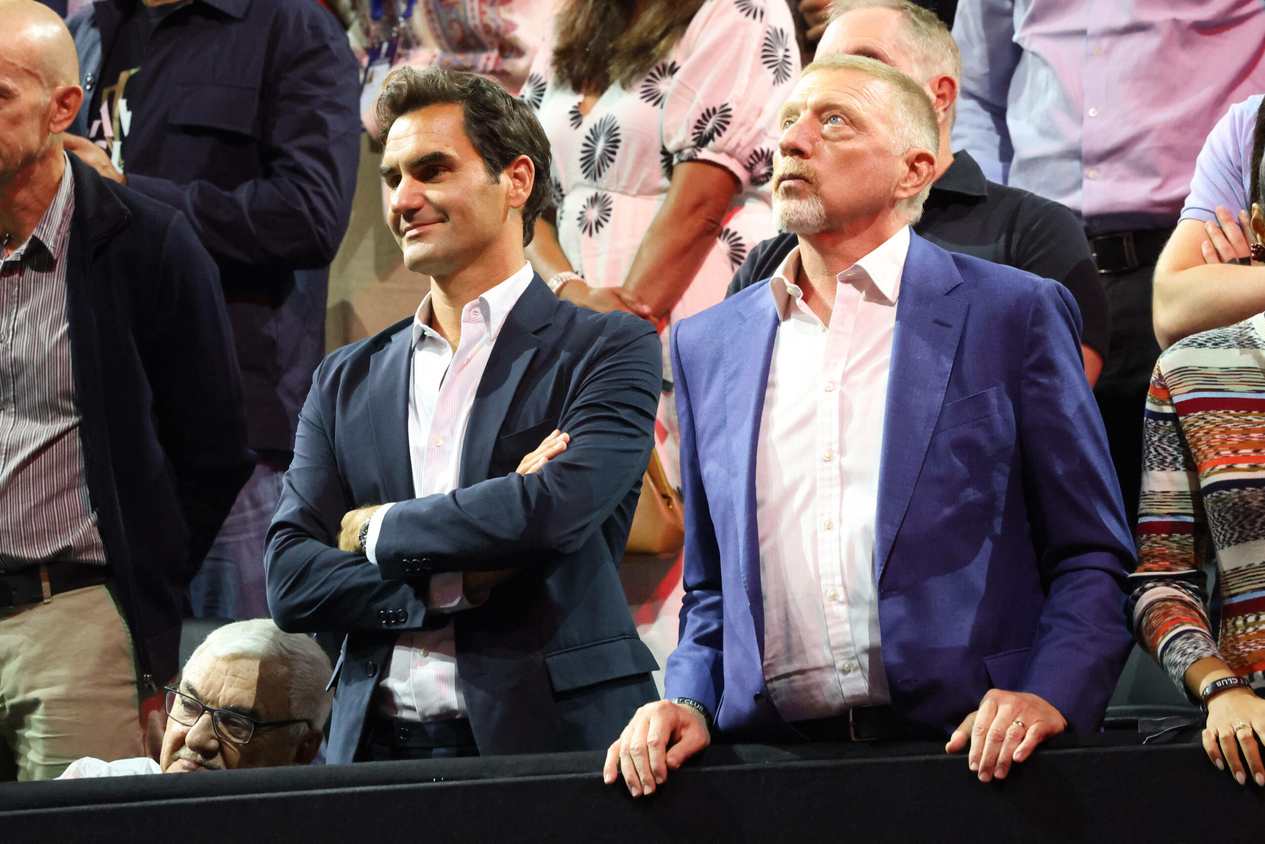 Boris Becker beim Laver Cup auf der Tribüne an der Seite von Roger Federer