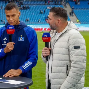 Sky-Experte Torsten Mattuschka im Gespräch mit Davie Selke