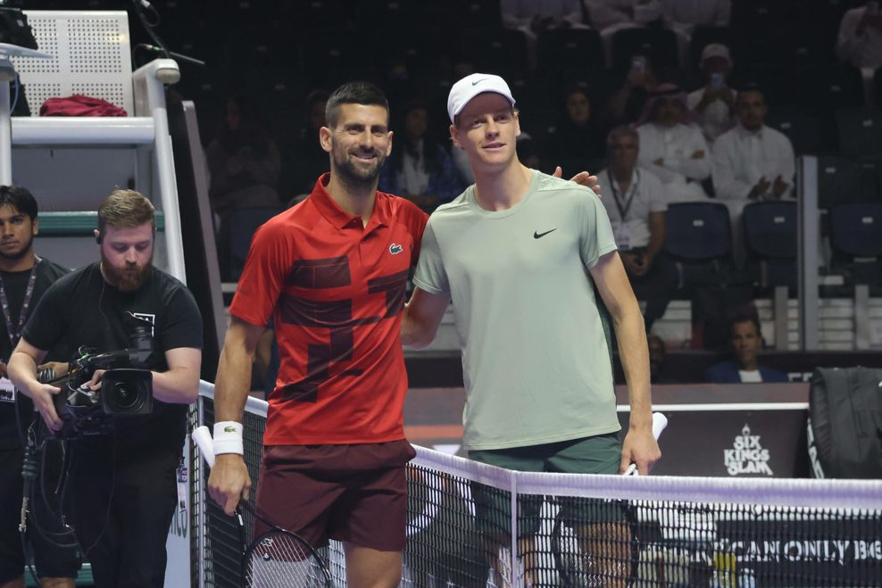 Novak Djokovic und Jannik Sinner beim ATP Turnier in Riad 2024