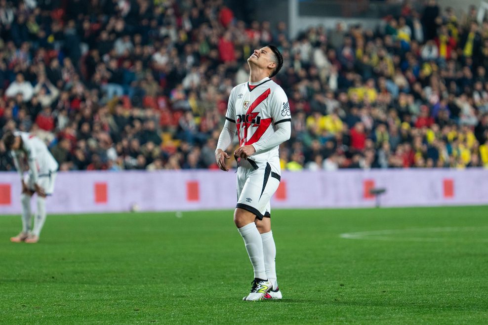 James Rodriguez ärgert sich auf dem Platz